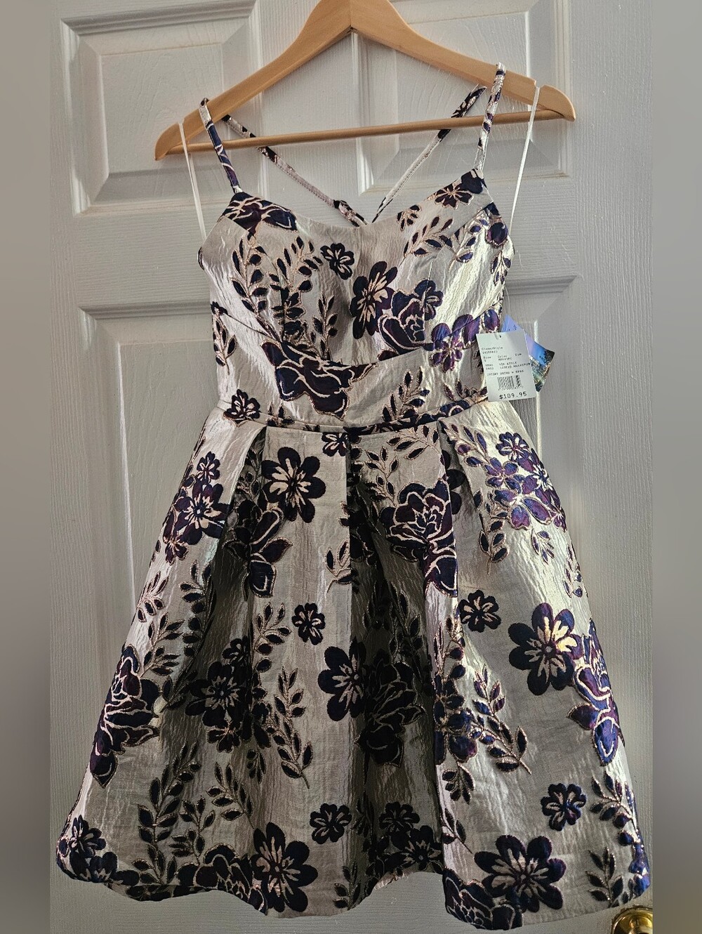Morgan & Co. Ivory and Navy Floral Metallic Dress